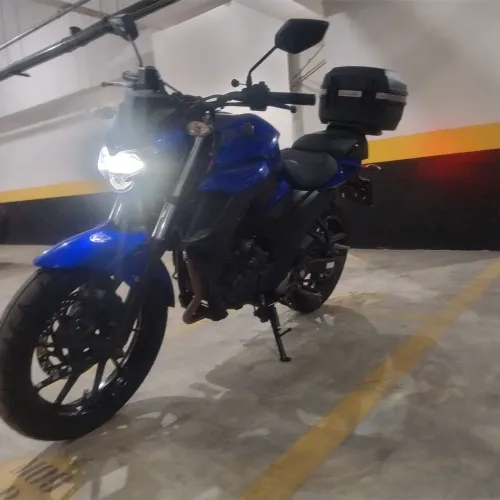 Fazer 250