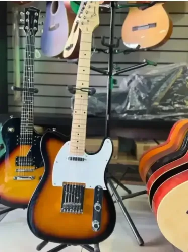 Guitarra Giannini Sonic Plus telecaster Plus Sunburst