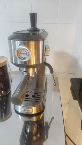 MÁQUINA DE EXPRESSO INOX OSTER + MOEDOR INOX
