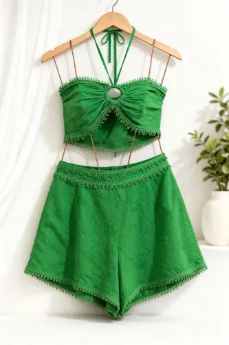 Conjunto delicado floral