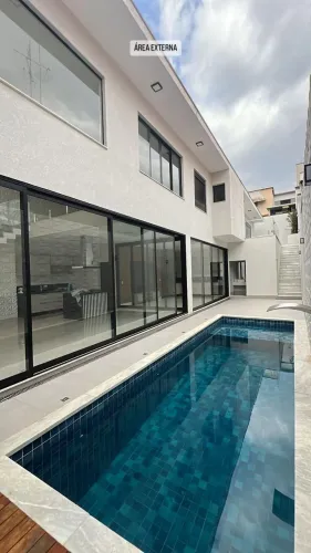 Linda e toda reformada casa a venda Vila industrial, imóvel impecável, confira!!