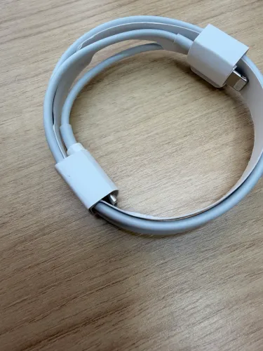 Original Apple -  Cabo de USB-C para Lightning (1m)