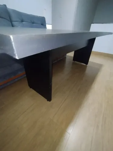 Mesa de Escritório Preta - Ideal para Reunião(Muito Nova)