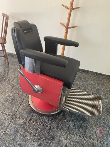 Cadeira Barbeiro Ferrante
