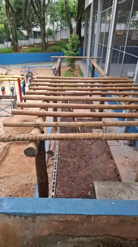 Pergolado em eucalipto tratado para area recreativa playground,.