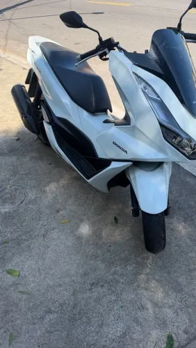 Pcx 2024, manual e chave reserva!
