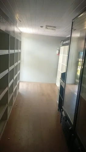 Container