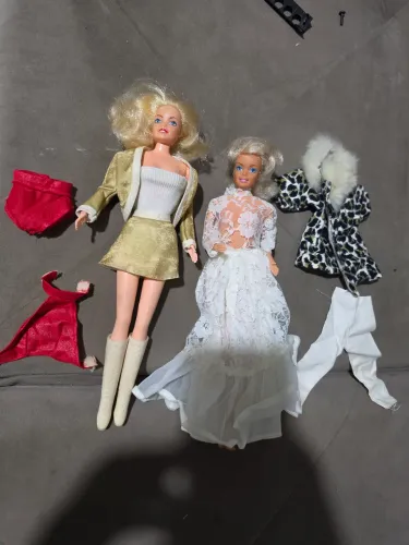 Boneca Antiga Barbie Mãos Flexíveis Anos 80 Da Estrela