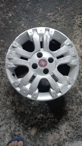 Roda aro 15 Fiat
