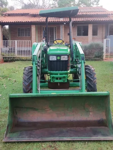 Trator Jonh Deere