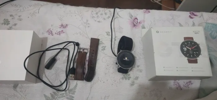 Amazfit gtr 47mm (leia a descrição)