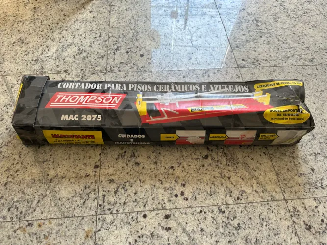 Cortador De Piso E Azulejos Premium 75cm Thompson
