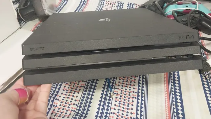 ps4 pro 1tb