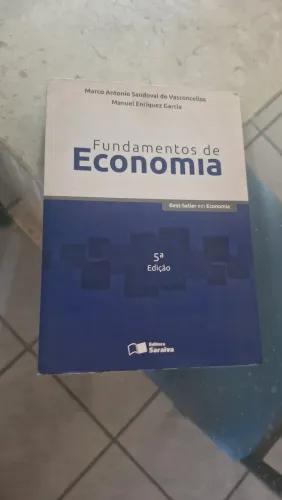Livro - fundamentos da economia - livraria Saraiva