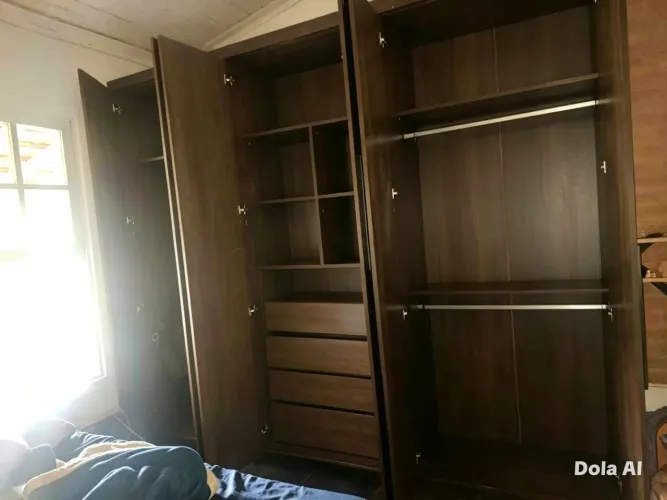 Guarda roupa 6 portas grande
