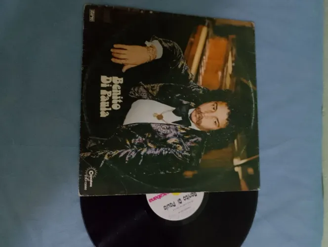 Vinil Benito de paula 