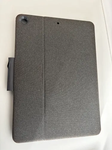 Logitech Combo Touch Capa Teclado iPad 9°