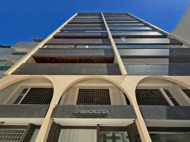 Apartamento na Praia Mansa com vista para o mar - Caiobá