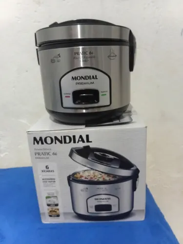 Vendo uma panela elétrica nova com 1 semana em casa ,não usei pra nada...