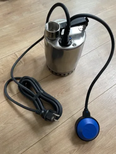Bomba Submersível Inox GRUNDFOS UNILIFT KP250-A-1 - 012H1600 Nova. Nunca usada