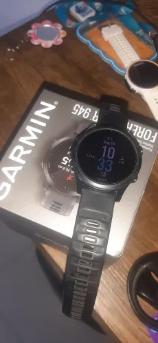 Garmin  945 music 