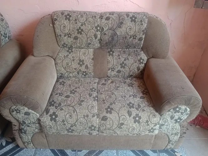 Vendo este sofa