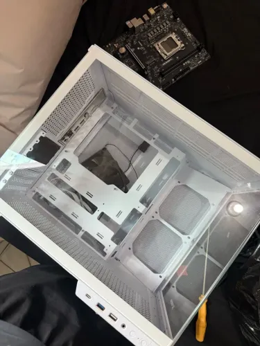 Gabinete gamer fortrek