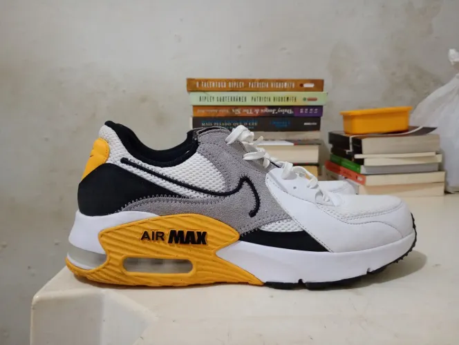 Tênis Nike Airmax Tam. 42