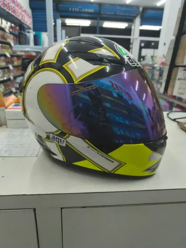 Capacete agv 