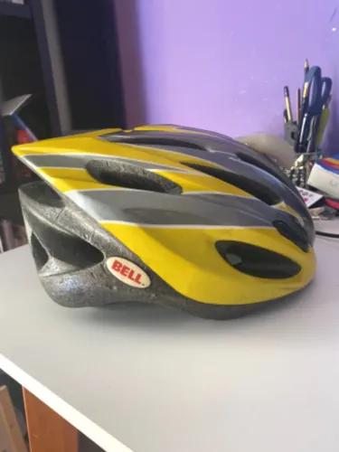 Capacete de bicicleta - Bell