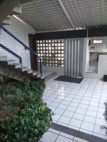 Casa para venda com 289 metros quadrados com 10 quartos em Casa Forte - Recife - PE
