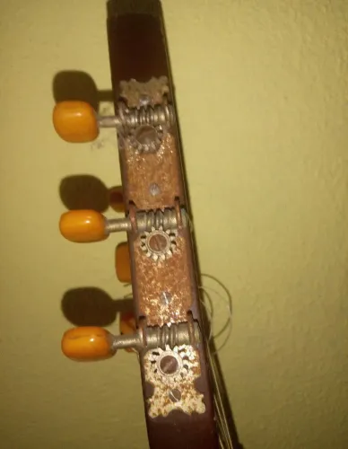 Violão TONANTE