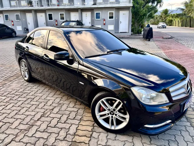 Mercedes-Benz C-180 CGI Classic 1.8 16V 156cv Aut. 2012