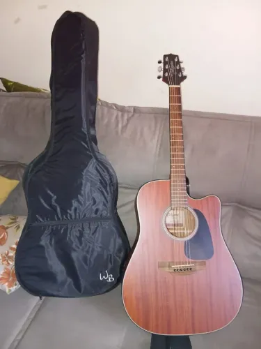 Takamine GD11
