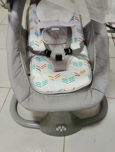 Cadeira de balanço automática bebê