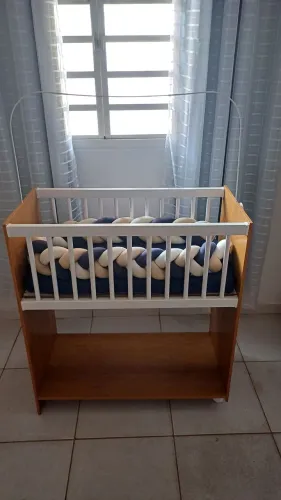 Mini berço com colchão 