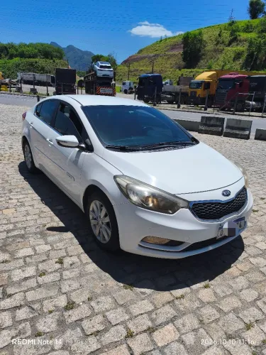 Kia Motors Cerato 1.6 16V Flex Aut. 2014