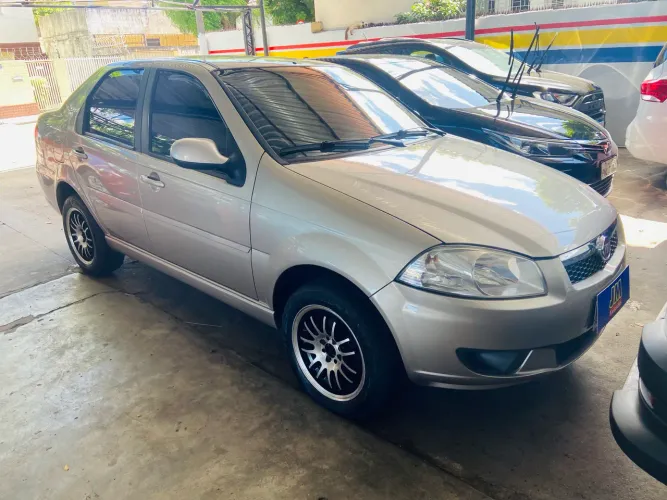 Fiat Siena EL 1.4 MPI Fire Flex 8V 4P 2015