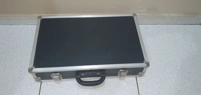 Troco por um teclado musical