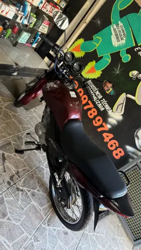 Honda CG 150 Fan ESi / ESi Flex 2011 revisada pneus novos