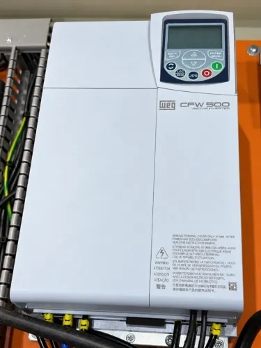 IInversor De Frequência Weg CFW500 - 15CV 47A