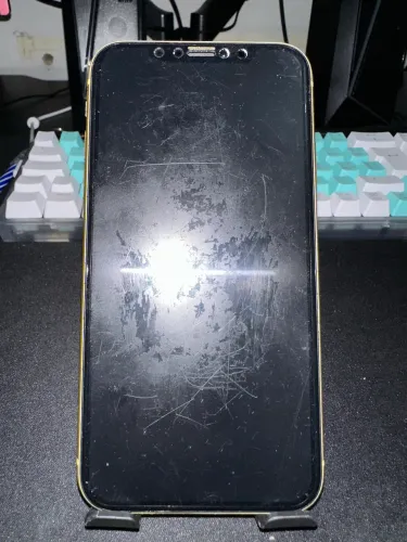 iPhone XR - 64GB
