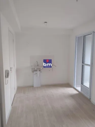 Apartamento novinho de 32m² com 2 dormitórios ao lado do metrô!