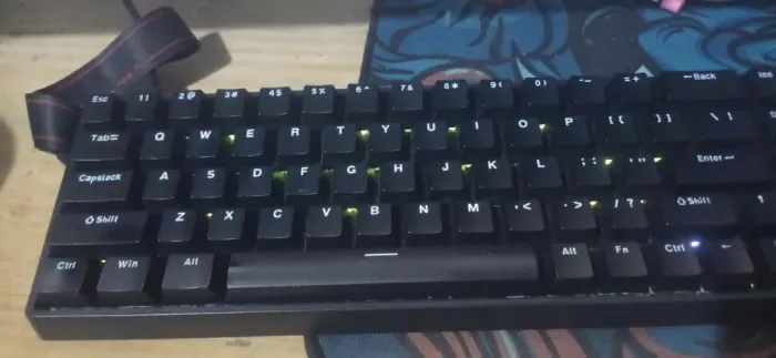 Teclado magnético Aula win 68HE 