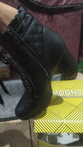 Bota Feminina