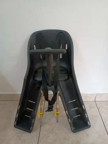 Cadeirinha dianteira para bicicleta