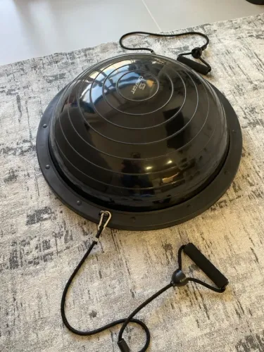 Vendo este Bosu para treinamento