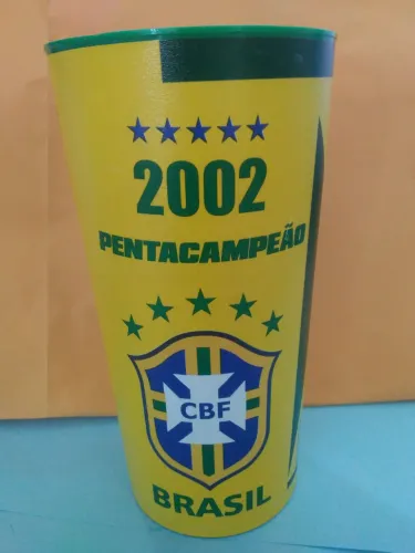 corpo oficialCBF penta 2002. 