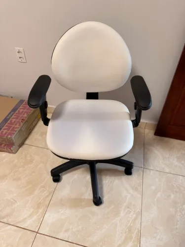 Cadeira de escritório 