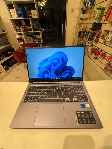 Notebook Samsung Book4 | Intel Core i5 13ª Geração | 8GB RAM | SSD NVMe 512GB